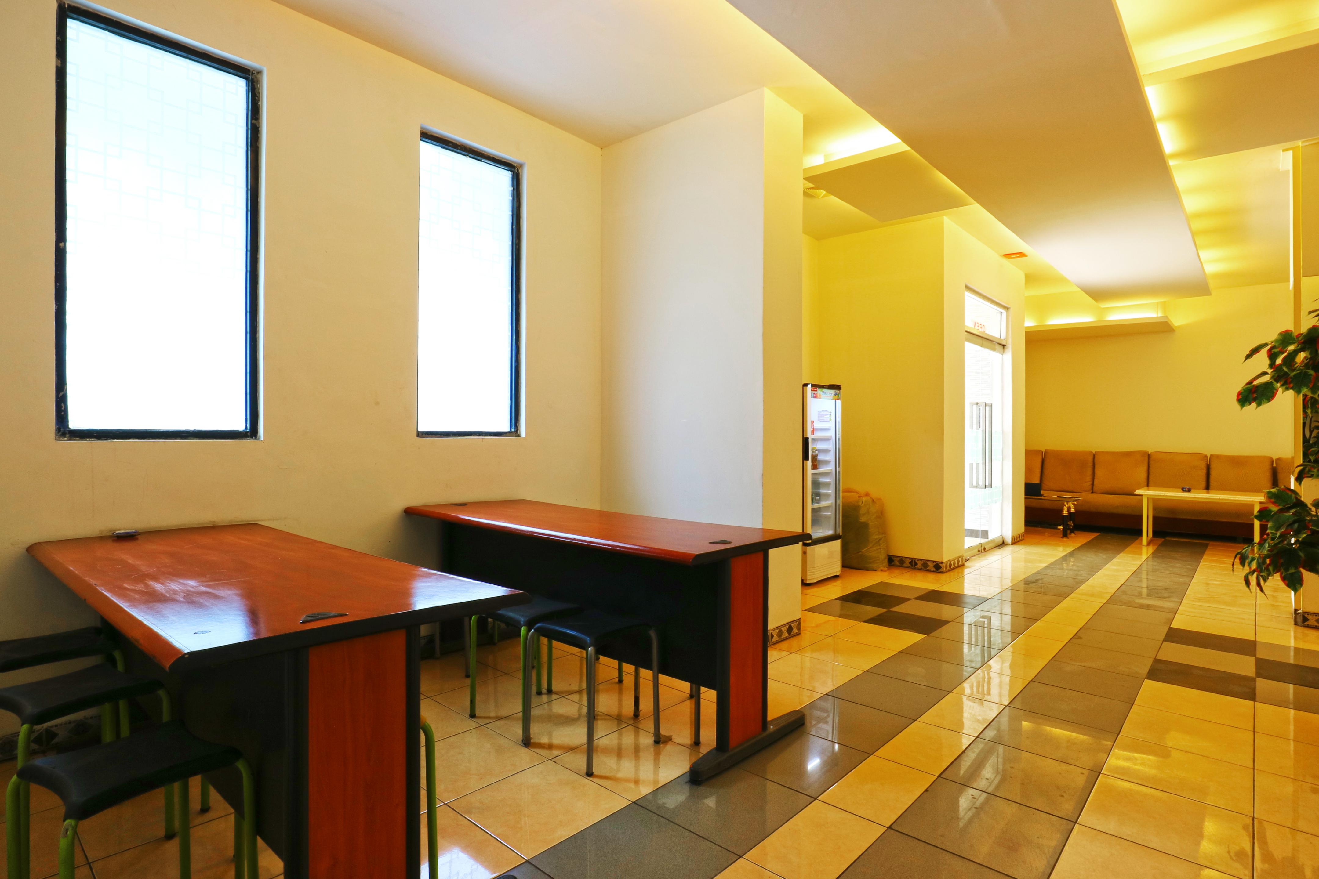 New Priok Indah Syariah Hotel Джакарта Экстерьер фото