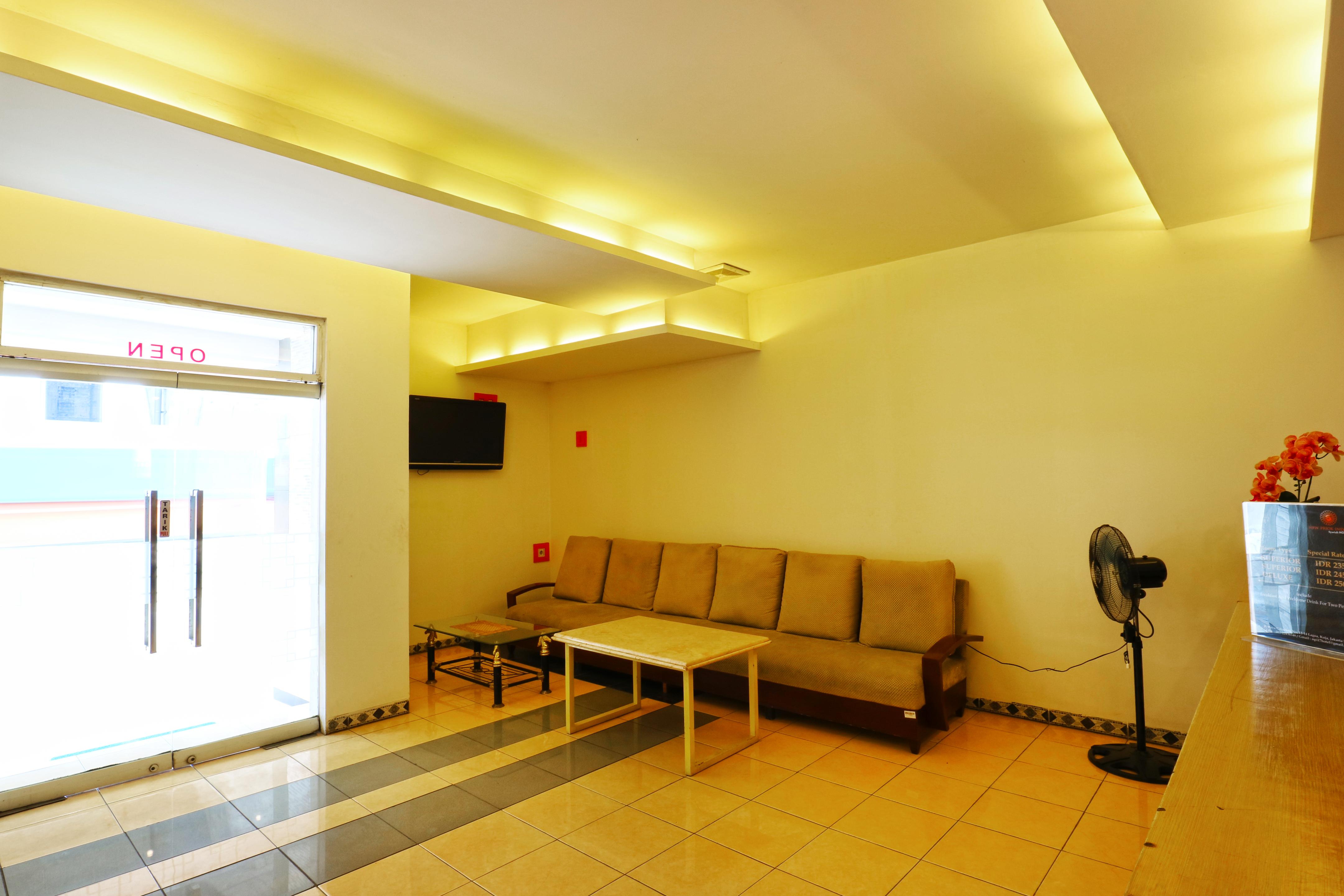New Priok Indah Syariah Hotel Джакарта Экстерьер фото